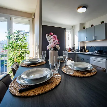 Le Chateaubriand - Parking - Netflix Apartament
