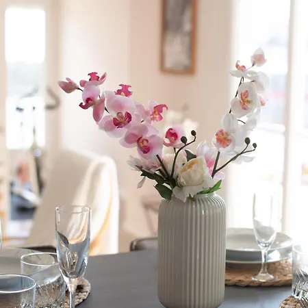 Le Chateaubriand - Parking - Netflix